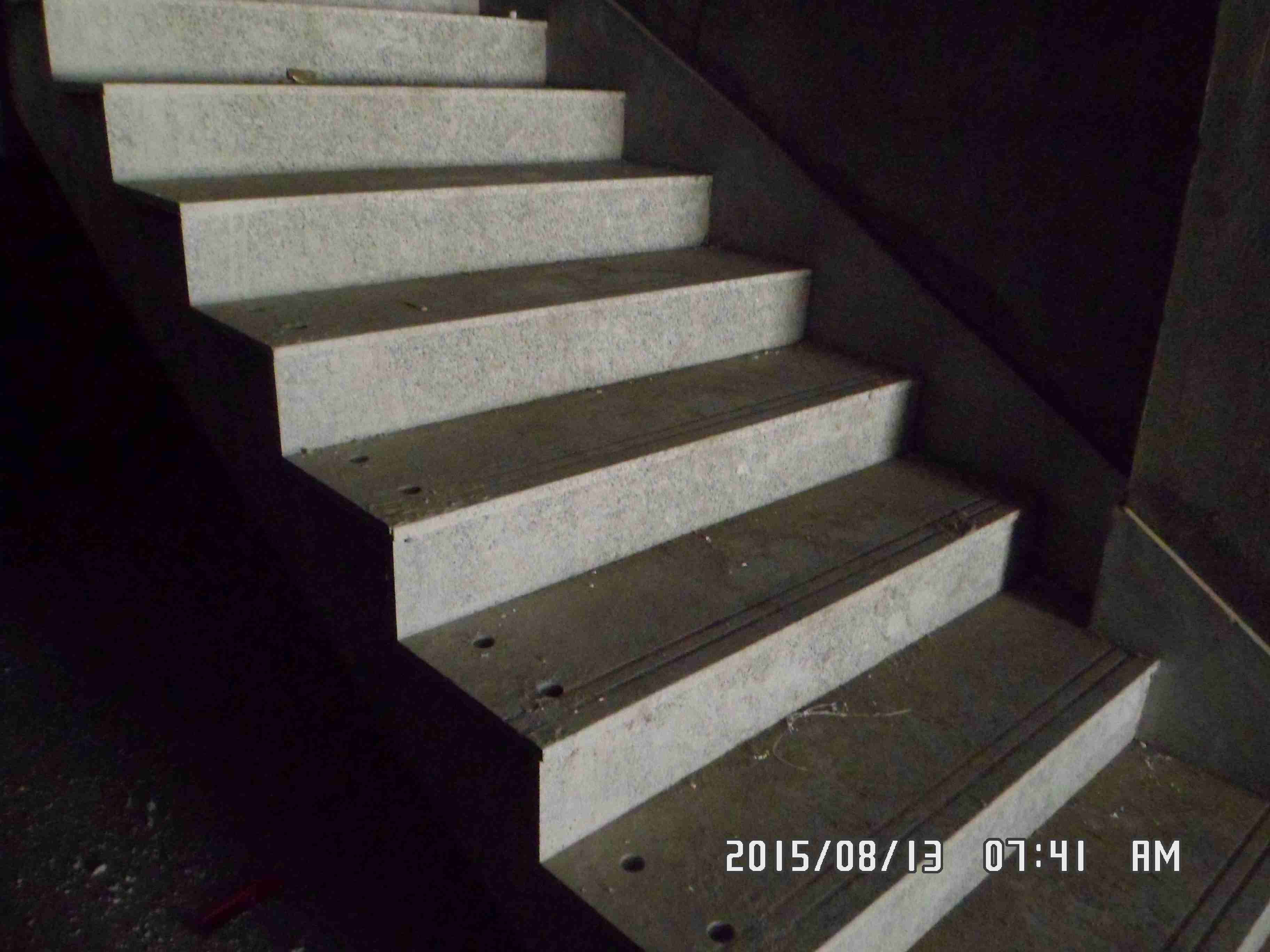 楼梯间楼面怎么画?