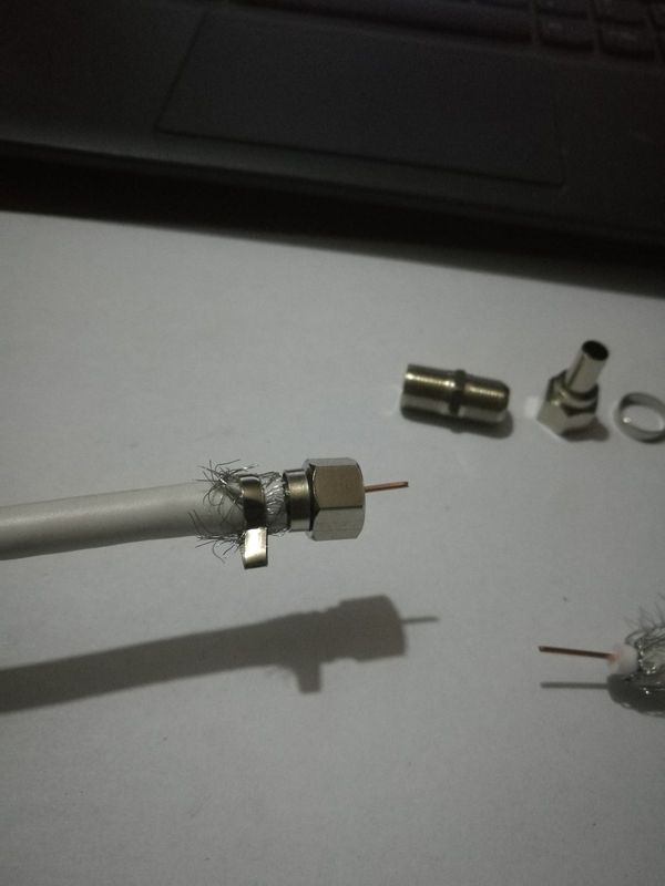 有线电视信号接头的接法是怎样的 - 云知